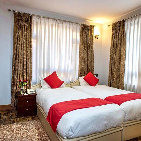 Hotel Bnb Mhepi Kathmandu Bagian luar foto