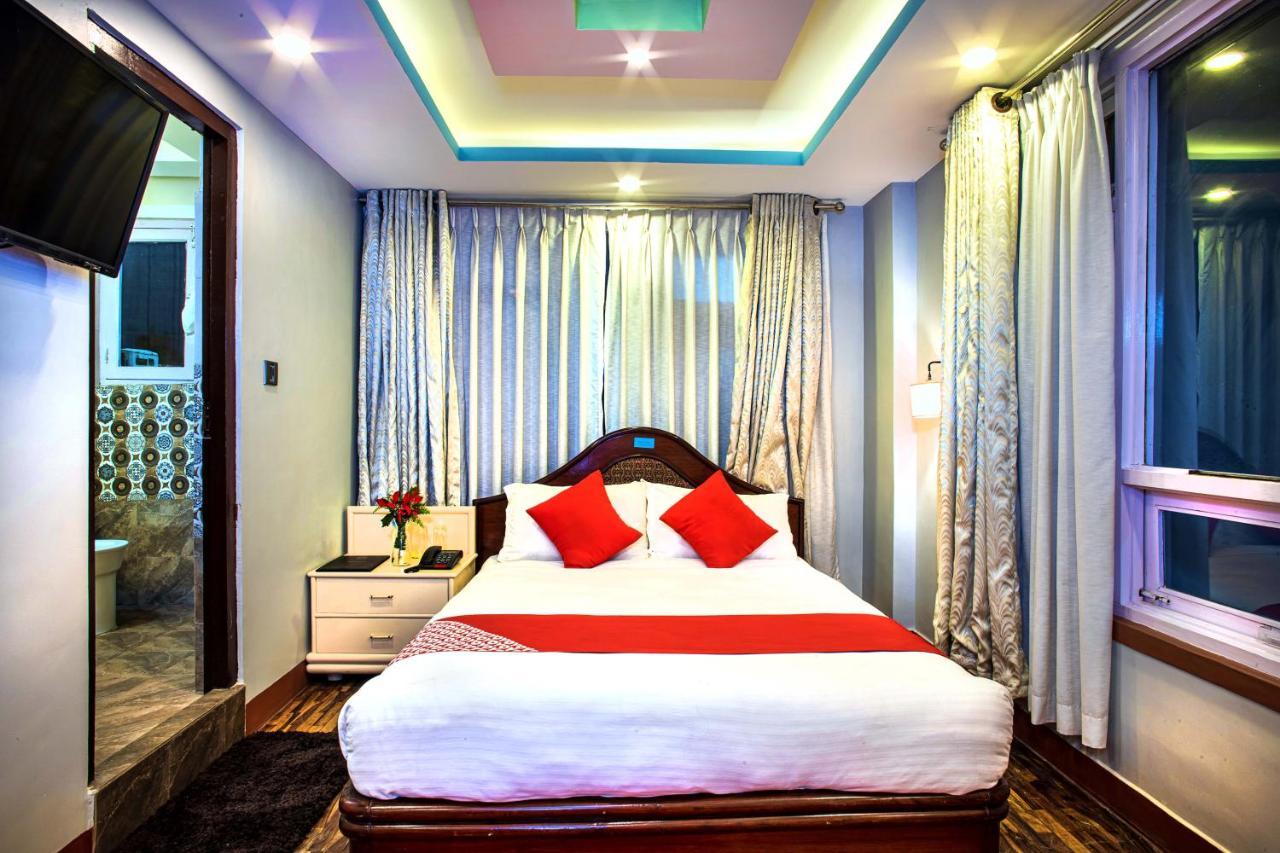 Hotel Bnb Mhepi Kathmandu Bagian luar foto