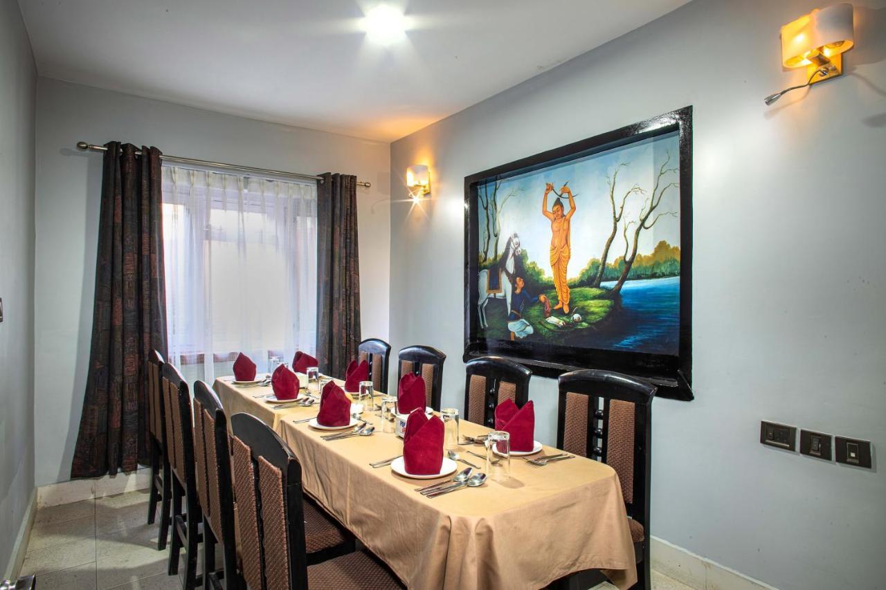 Hotel Bnb Mhepi Kathmandu Bagian luar foto