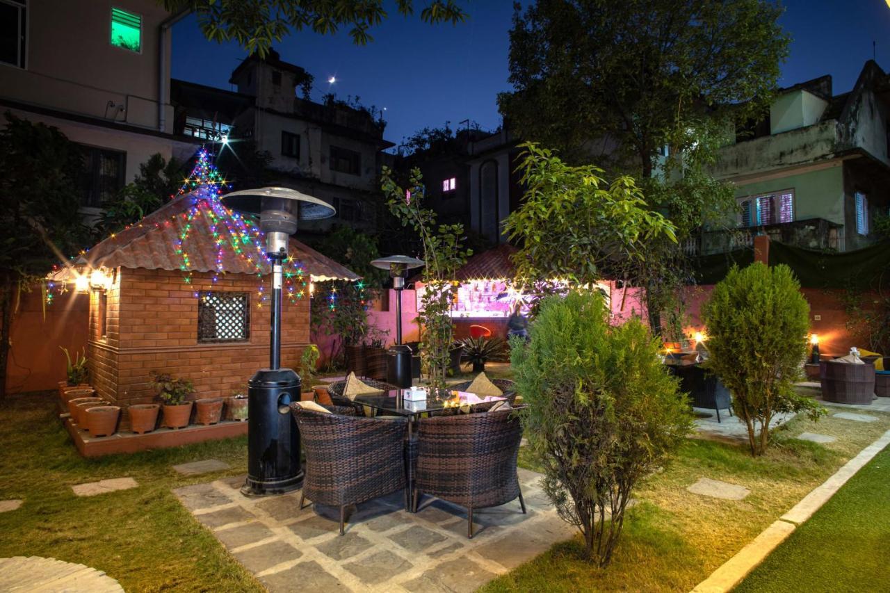 Hotel Bnb Mhepi Kathmandu Bagian luar foto
